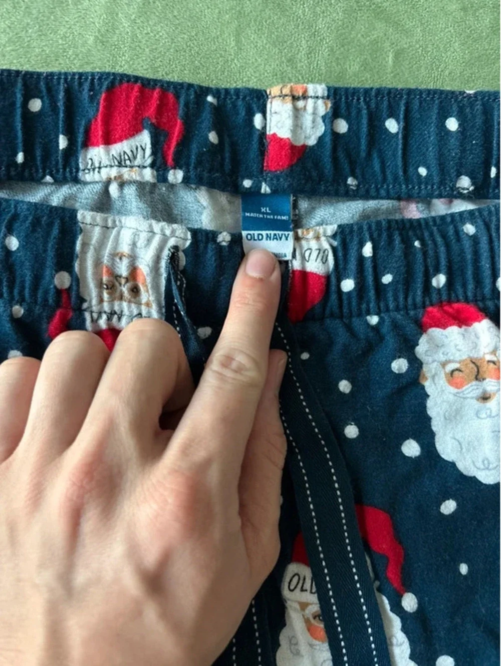 Old Navy Match the Fam Santa Print Flannel Pajama Pants, Navy, Men's/Unisex XL